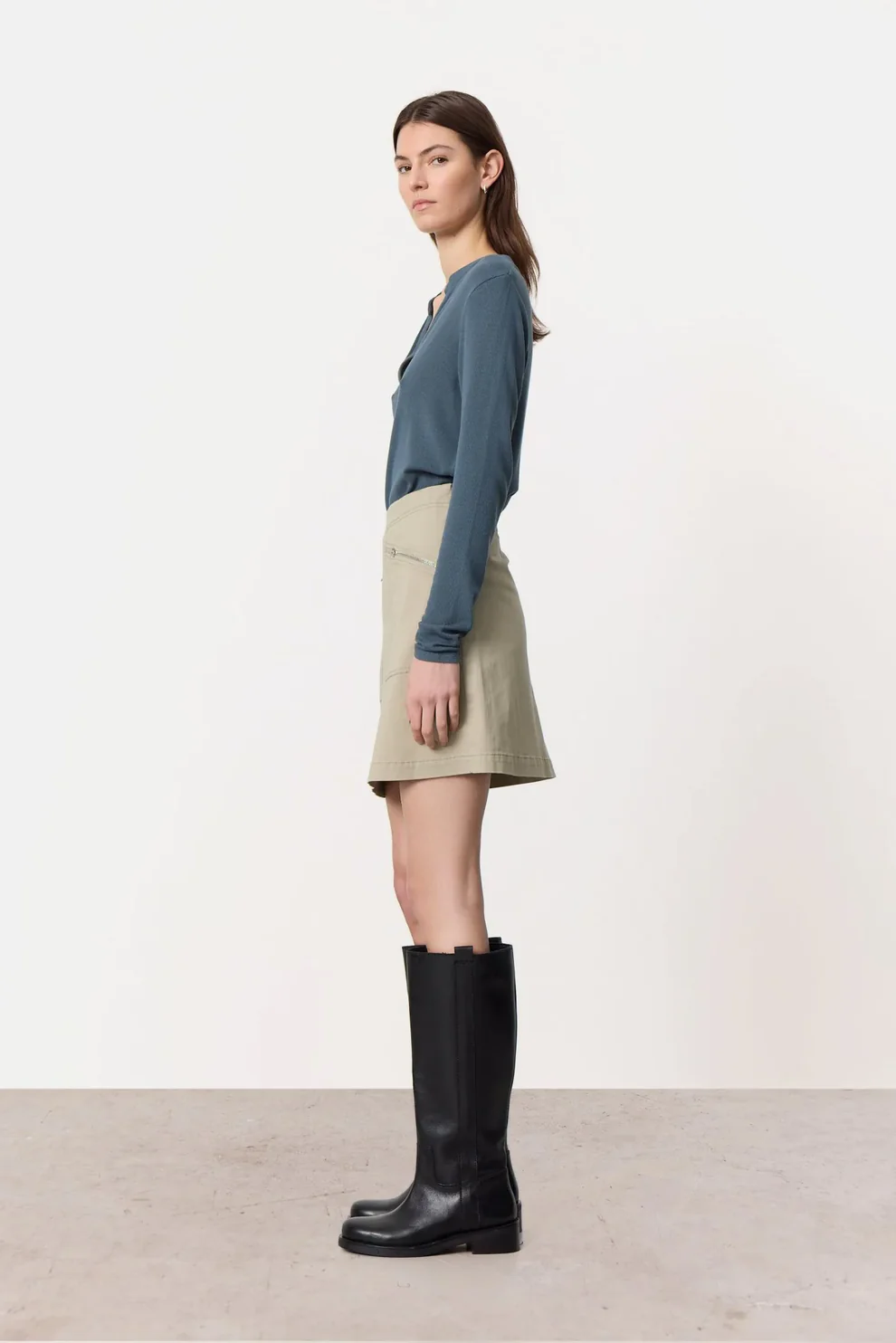 LR-FALKE 4 Skirt SIDE