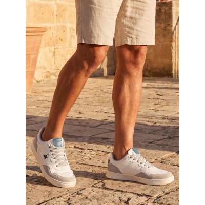 01625 White Lace-up Sneakers