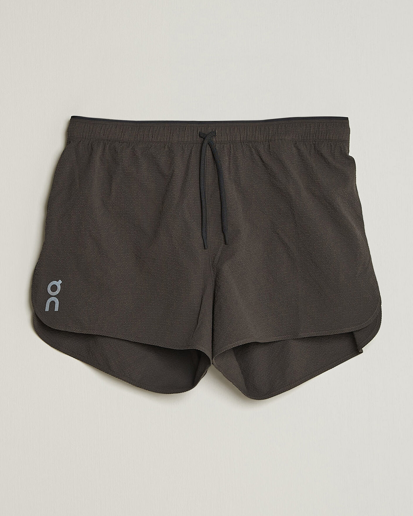 ON Performance Volt Shorts Espresso