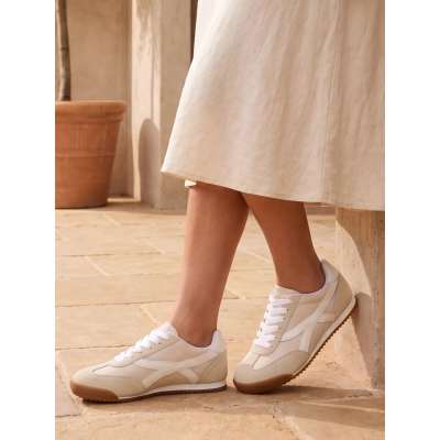 06242 Retro Sneaker Beige