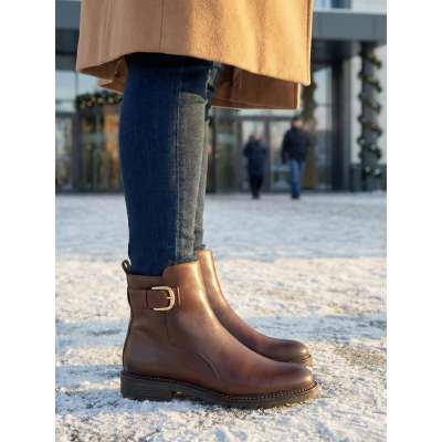 04480 Maronelle Leather Boot